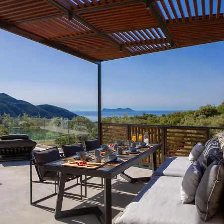 וילה High-end Faos Two *