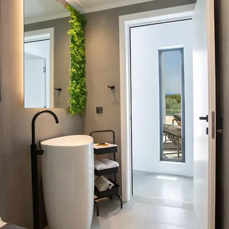Vila High-end Faos Two Fternon